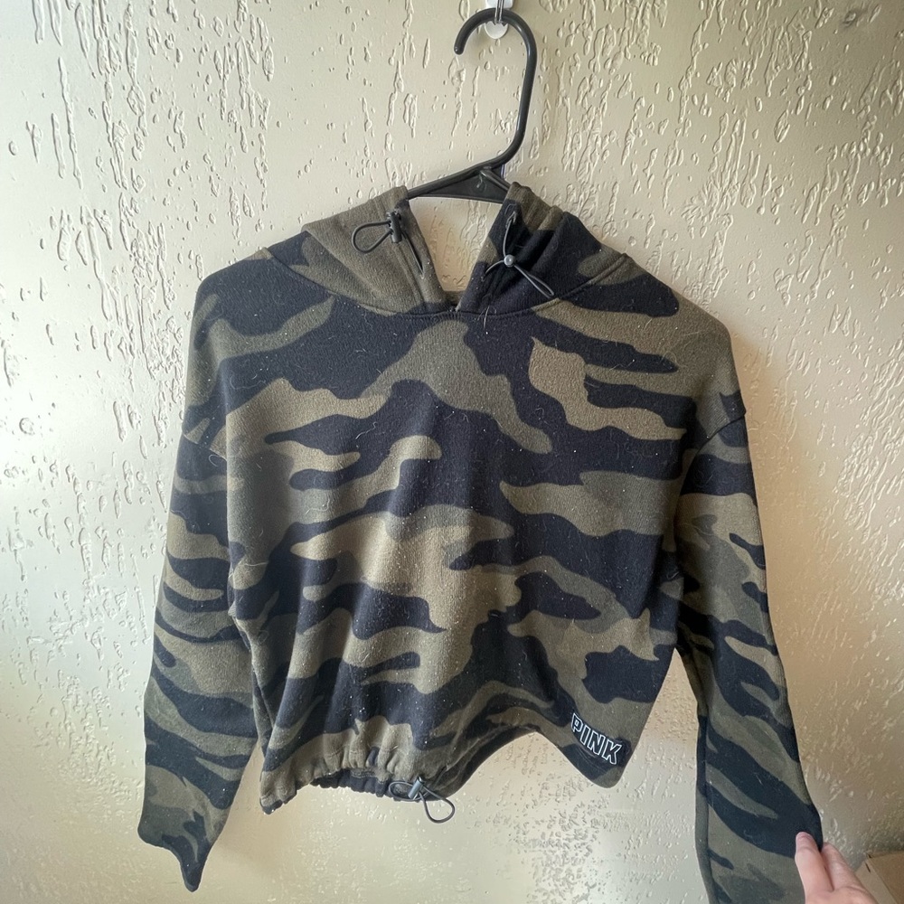 PINK cropped sweatshirt